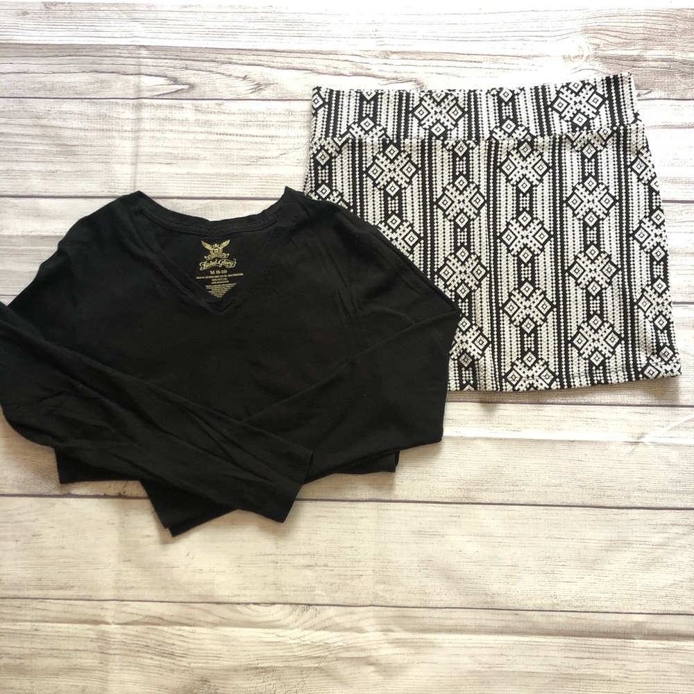 Fora Printed Mini Skirt